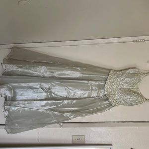 Quinceañera/Sweet 16 Dress/Prom/Homecoming Dress